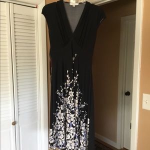 Bass below knee dress